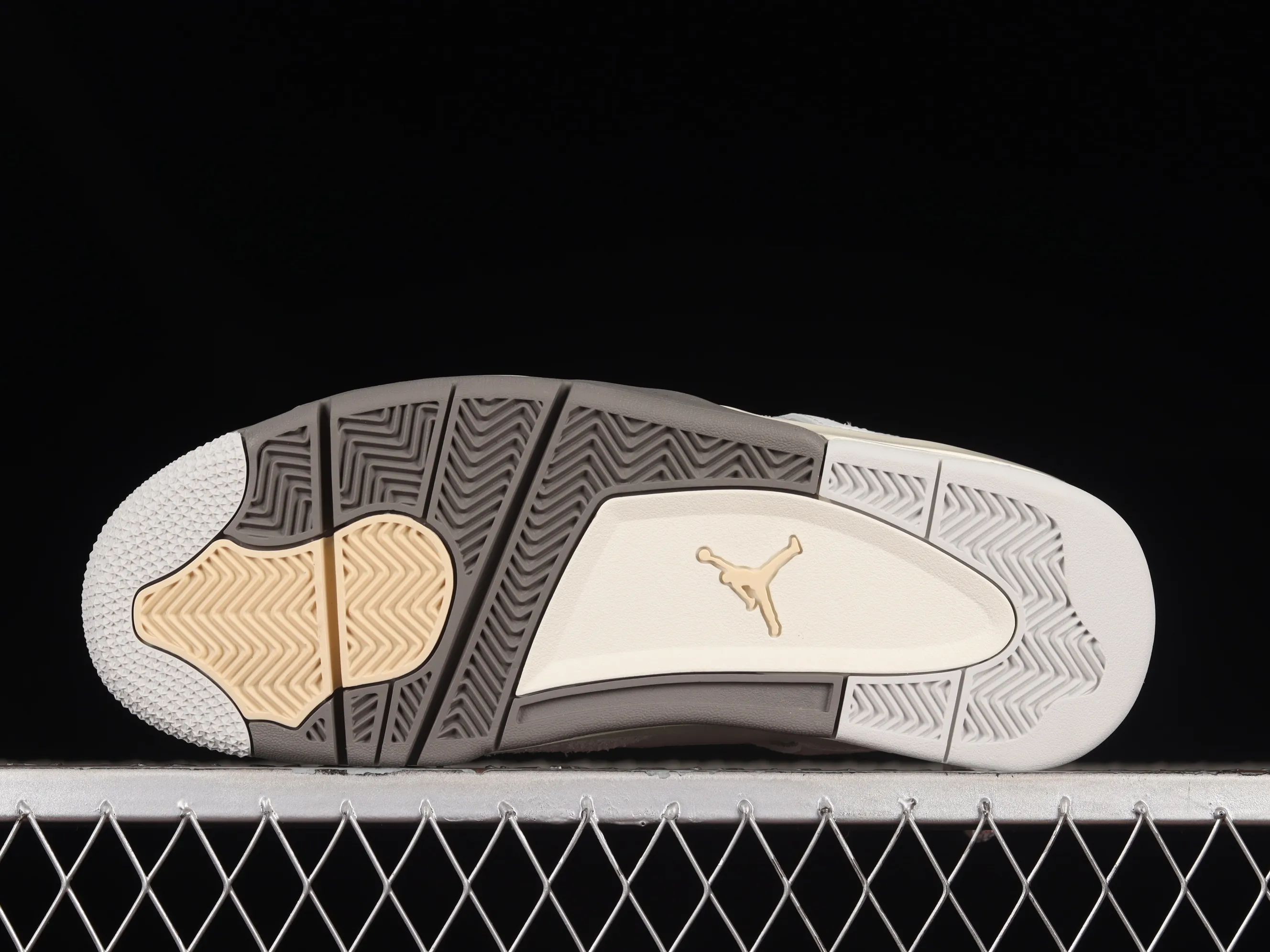 All categories Air Jordan Jordan series basketball shoes Air Jordan 4 foreign trade version Air Jordan 4 Retro "Craft" AJ4 Joe 4 gray cement DV3742-021